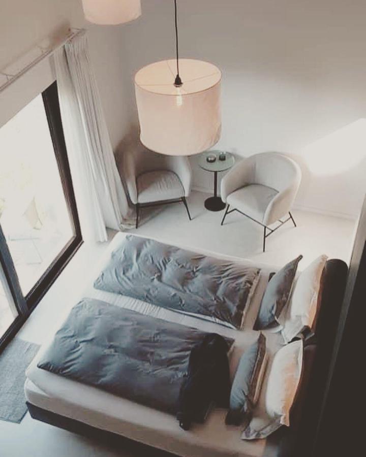 Kooon Bed & Breakfast Staden Bagian luar foto