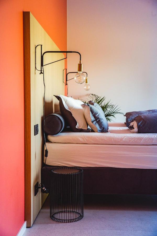 Kooon Bed & Breakfast Staden Bagian luar foto