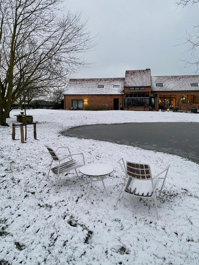 Kooon Bed & Breakfast Staden Bagian luar foto