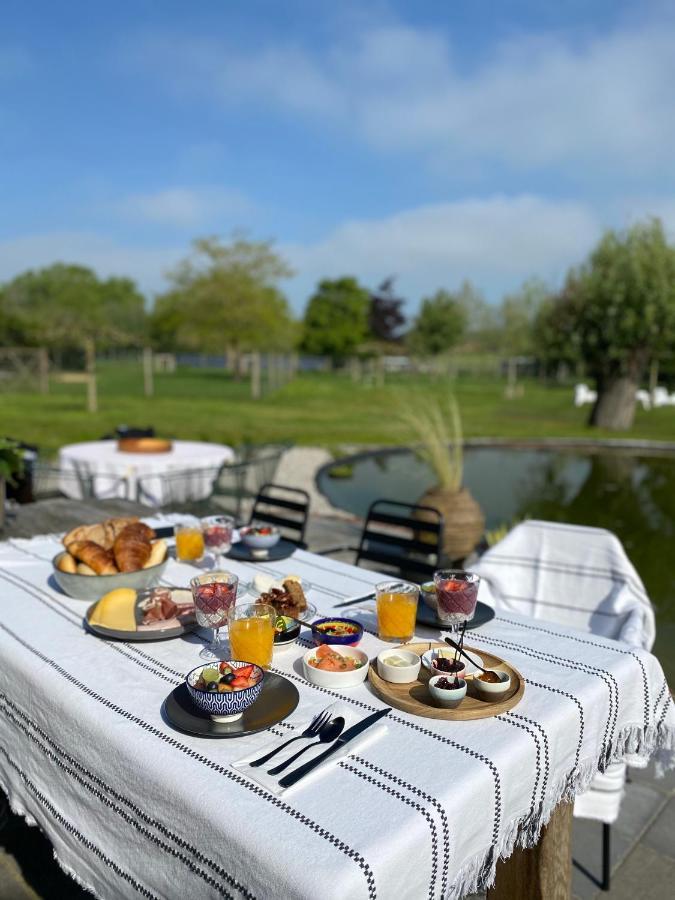 Kooon Bed & Breakfast Staden Bagian luar foto