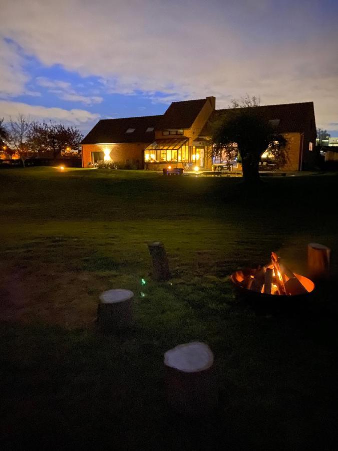 Kooon Bed & Breakfast Staden Bagian luar foto