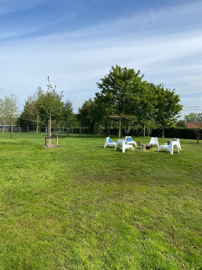 Kooon Bed & Breakfast Staden Bagian luar foto