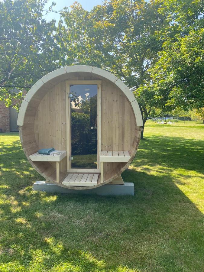 Kooon Bed & Breakfast Staden Bagian luar foto